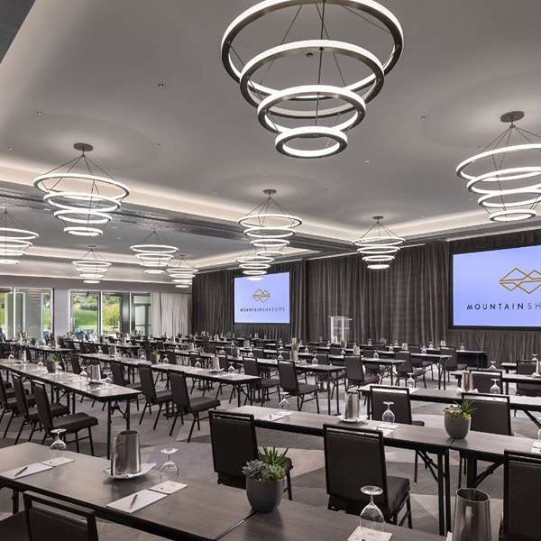 Presentation setup in Mountain Shadows conference room.